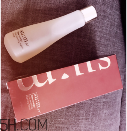 sum37修膚水是爽膚水嗎？功效是什么？