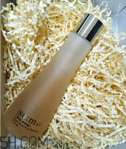 sum37修膚水是爽膚水嗎？功效是什么？