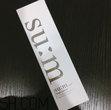 sum37泡沫潔面膏洗后緊繃嗎？干皮能用嗎？