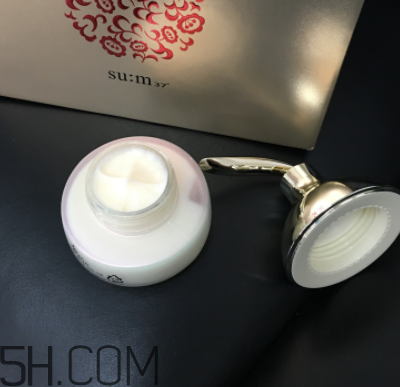 su:m37度呼吸面霜什么功效？適合什么年齡？