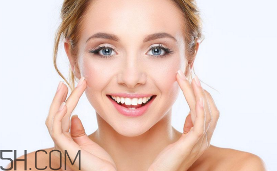 只涂了隔離霜需要卸妝嗎？化妝棉可以卸妝嗎？