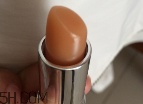 雅頓8小時(shí)唇膏多少錢？雅頓唇膏專柜價(jià)格