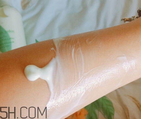 雅頓身體乳怎么打開？雅頓身體乳怎么用？