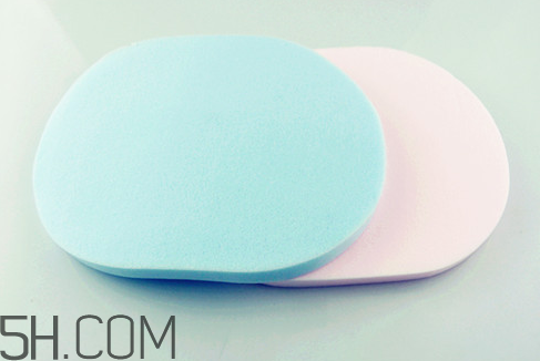 什么時候適合用卸妝油？洗臉撲可以卸妝么？