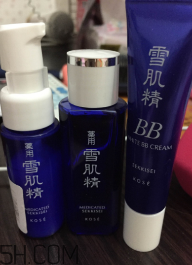 日本雪肌精bb護(hù)膚套裝有什么？適合什么膚質(zhì)？