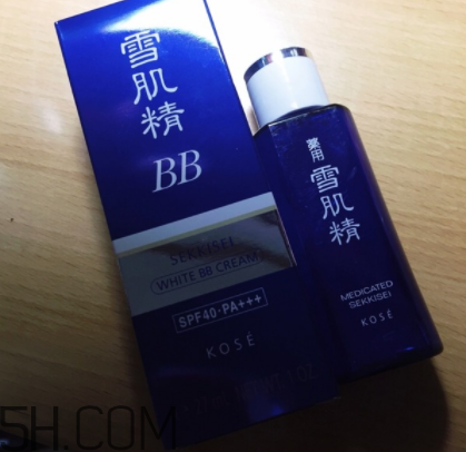 雪肌精美白BB霜含酒精嗎？敏感皮能用嗎？