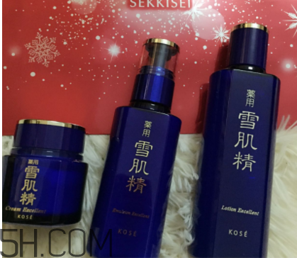 雪肌精優(yōu)純奢華套裝有什么？適合什么膚質？