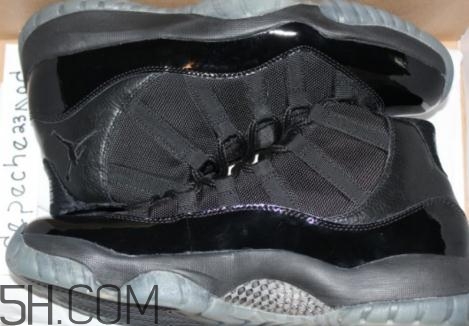 air jordan 11 blackout發(fā)售時間_多少錢？