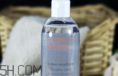 敏感肌膚如何用卸妝乳卸妝？敏感肌膚如何用卸妝水卸妝？