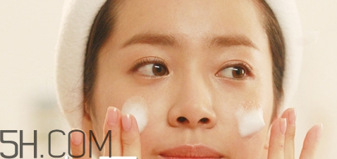 敏感肌膚用什么卸妝產品？臉上有紅血絲用什么卸妝？