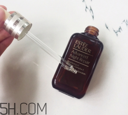 雅頓膠囊和小棕瓶膠囊哪個好？雅頓金膠和小棕瓶對比