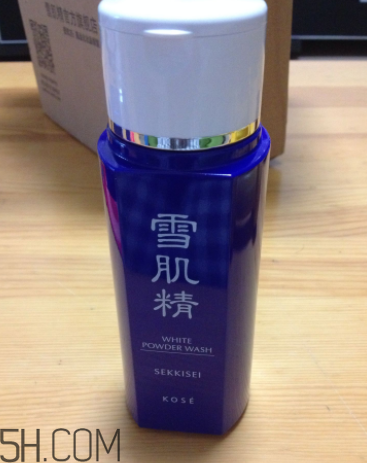 雪肌精洗顏粉是什么質地？有泡沫嗎？