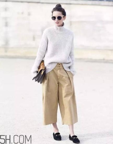 闊腿褲配平底鞋好看嗎？闊腿褲配什么平底鞋？