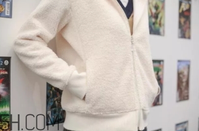 搖粒絨是什么面料？搖粒絨是聚酯纖維嗎？