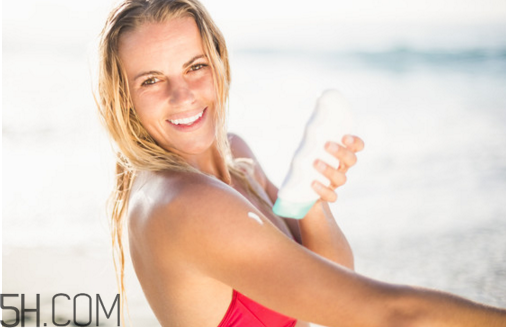 身體擦防曬霜要卸妝嗎？卸妝水過期了還能用嗎？