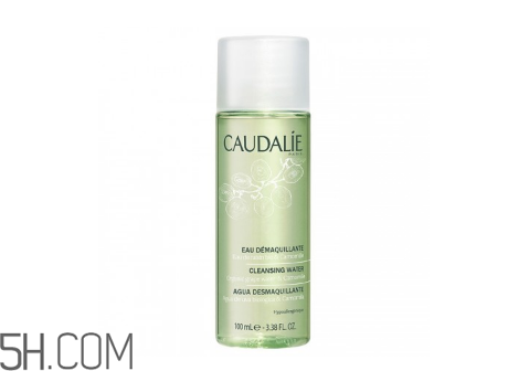 身體擦防曬霜要卸妝嗎？卸妝水過期了還能用嗎？