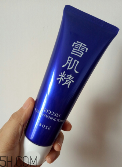 雪肌精洗面奶哪款適合敏感皮？哪款適合干皮？