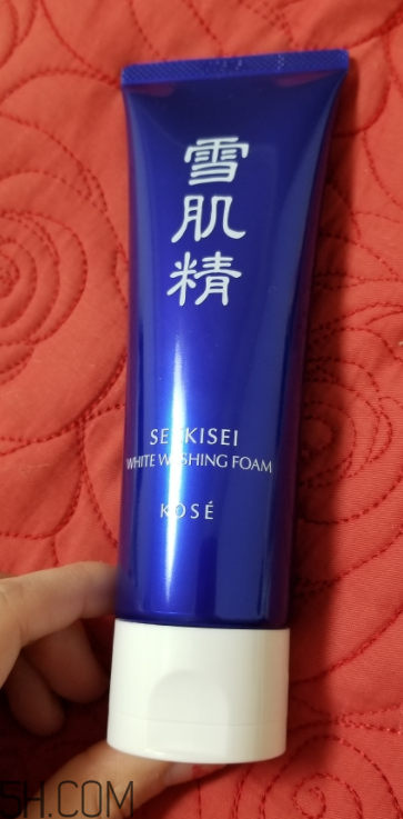 雪肌精洗面奶哪款適合敏感皮？哪款適合干皮？