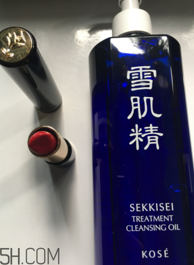 雪肌精卸妝油可以卸眼妝嗎？雪肌精卸妝油乳化快嗎？