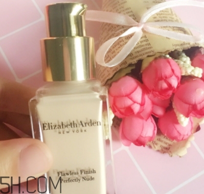 雅頓粉底液怎么選色號 伊麗莎白雅頓粉底液試色 雅頓粉底液怎么選色號 伊麗莎白雅頓粉底液試色