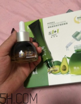 詩婷露雅鱷梨眼部套裝適合什么年紀(jì)？什么膚質(zhì)？