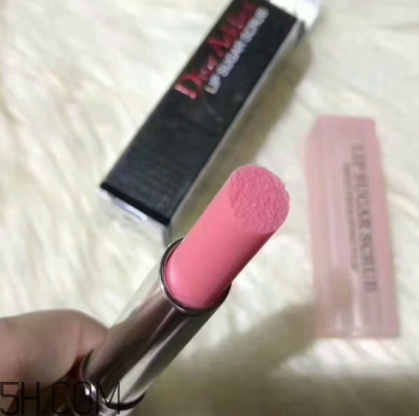 2018年唇部磨砂膏哪個牌子好？2018唇部磨砂膏推薦