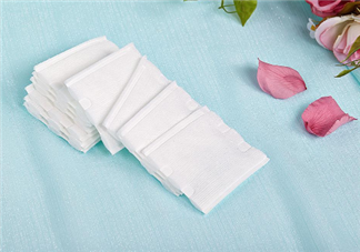 用卸妝棉洗臉好嗎？卸妝棉可以敷臉嗎？