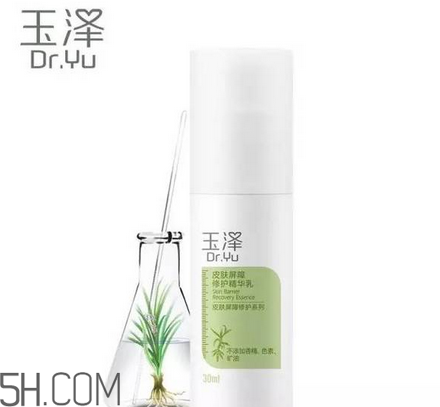 保濕效果好的護(hù)膚品有哪些？國(guó)產(chǎn)護(hù)膚品哪個(gè)牌子好用？