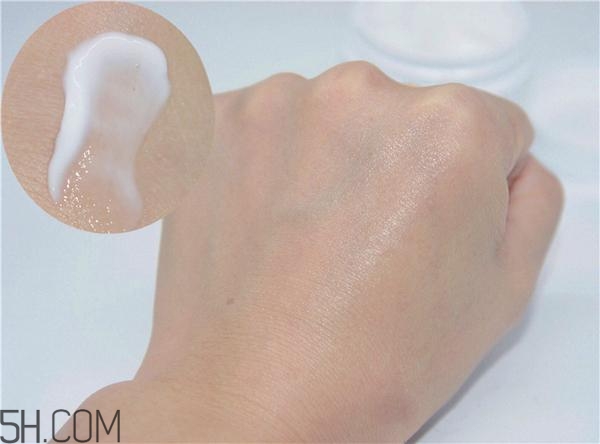 茱莉蔻 歐舒丹 瑰柏翠 資生堂護(hù)手霜對比 茱莉蔻 歐舒丹 瑰柏翠 資生堂護(hù)手霜對比