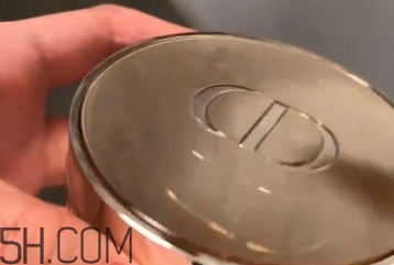 dior2018花蜜氣墊粉底多少錢(qián)？迪奧花蜜氣墊粉底上市時(shí)間