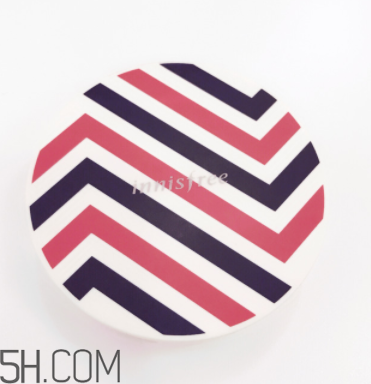 悅詩風(fēng)吟氣墊粉凝霜適合膚質(zhì)？悅詩風(fēng)吟氣墊粉凝霜使用心得