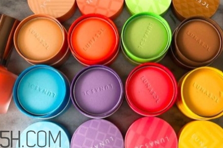 lunasol日月晶采2018春季馬卡龍彩妝多少錢？有什么？