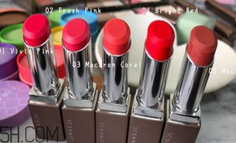 lunasol日月晶采2018春季馬卡龍彩妝多少錢？有什么？