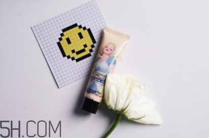 茱莉蔻 歐舒丹 瑰柏翠 資生堂護(hù)手霜對比 茱莉蔻 歐舒丹 瑰柏翠 資生堂護(hù)手霜對比