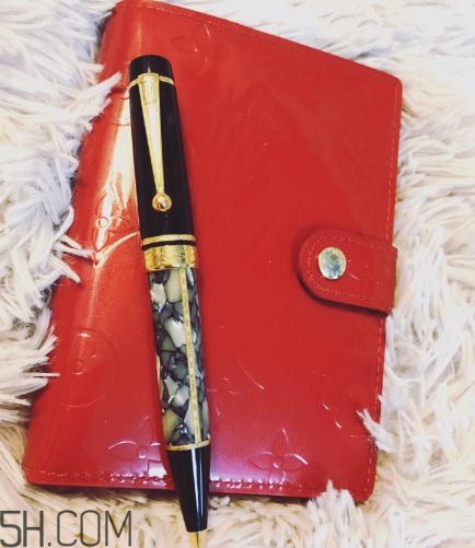 萬寶龍是哪個國家的品牌？萬寶龍是奢侈品嗎？