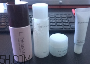 蘇菲娜控油妝前乳油不油？適合什么膚質(zhì)？