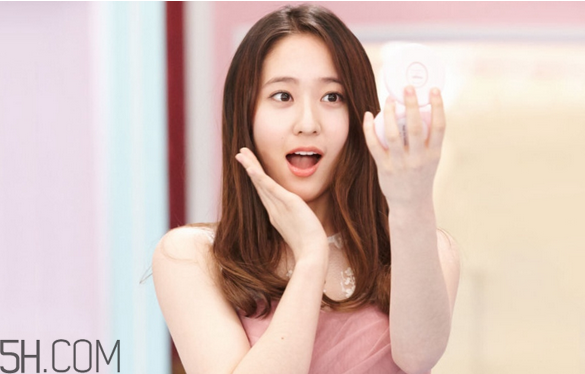 愛(ài)麗小屋和伊蒂小屋是一個(gè)牌子嗎？愛(ài)麗小屋是什么檔次？