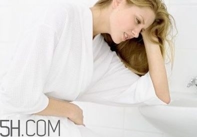 經(jīng)期小腹墜脹怎么辦？經(jīng)期小腹墜脹怎么回事？