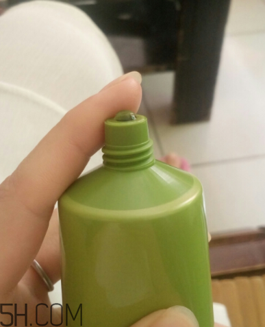 詩婷露雅堅(jiān)果晚安凍膜能天天用嗎？油不油？