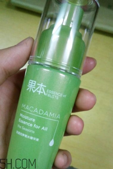 詩婷露雅保濕補(bǔ)水精華液使用心得_產(chǎn)品評測