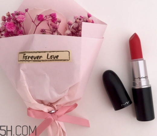 mac和迪奧口紅哪個(gè)好？mac魅可和dior口紅哪個(gè)好用