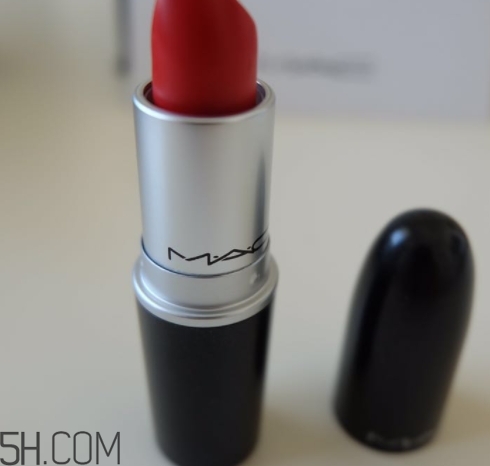 mac和tf口紅哪個(gè)好？mac魅可和tomford口紅對比