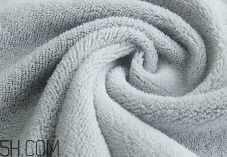 天鵝絨和水晶絨哪個(gè)好？天鵝絨和水晶絨區(qū)別