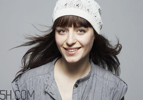 初潮早絕經(jīng)就早嗎？影響月經(jīng)初潮的因素有哪些？