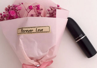 mac和tf口紅哪個好？mac魅可和tomford口紅對比