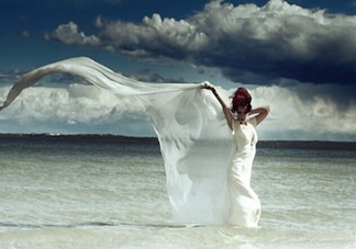 女性月經(jīng)初潮不能吃什么水果？月經(jīng)初潮后補(bǔ)什么？