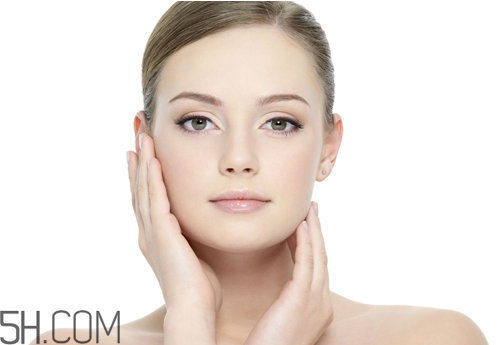 30歲女人用什么護(hù)膚品好？女人必知的護(hù)膚技巧