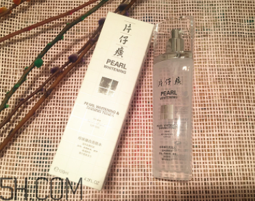 片仔癀珍珠亮膚水適合敏感皮嗎？有刺激嗎？