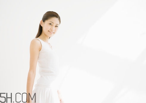 情緒不穩(wěn)會(huì)影響月經(jīng)嗎？影響月經(jīng)的因素有哪些？