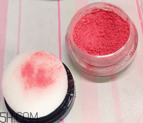 ilisya柔色腮紅好用嗎？ilisya柔色腮紅使用心得